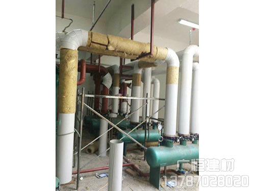 高温房管道保温
